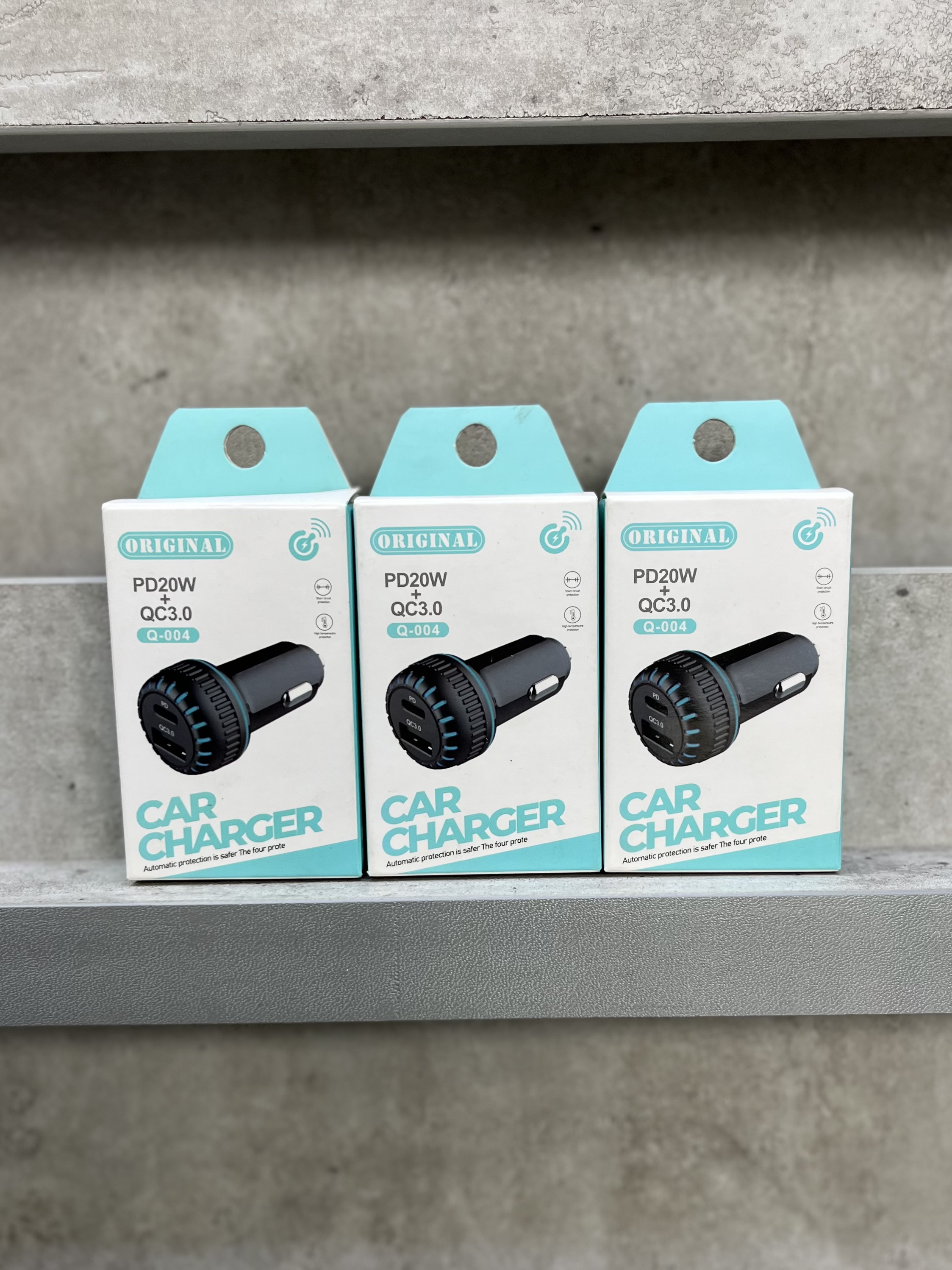شارژر فندکی فست شارژ مدل Q-004 QC3.0 PD 3A 30W اورجینال