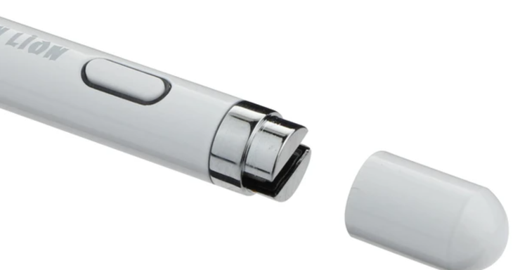 قلم لمسی گرین لاین مدل Universal Pencil 2 مناسب برای دستگاههای دارای نمایشگر لمسی خازنی با سیستمعاملهای Android، iOS و Windows، دارای نوک قابل تعویض 1.5 میلیمتری، شارژ Type-C، زمان شارژ 80 تا 100 دقیقه و باتری 140 میلیآمپر ساعتی